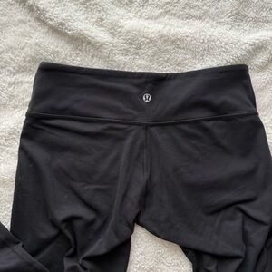 Lululemon Leggings Women’s Size 8 In Black  28in